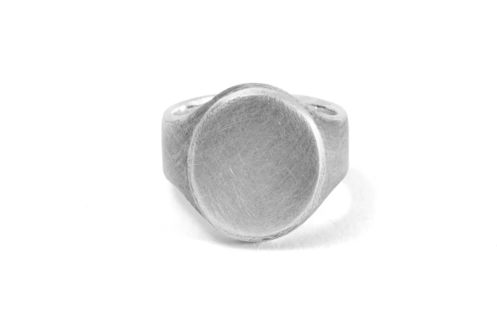#024 - Signet Ring Oval large