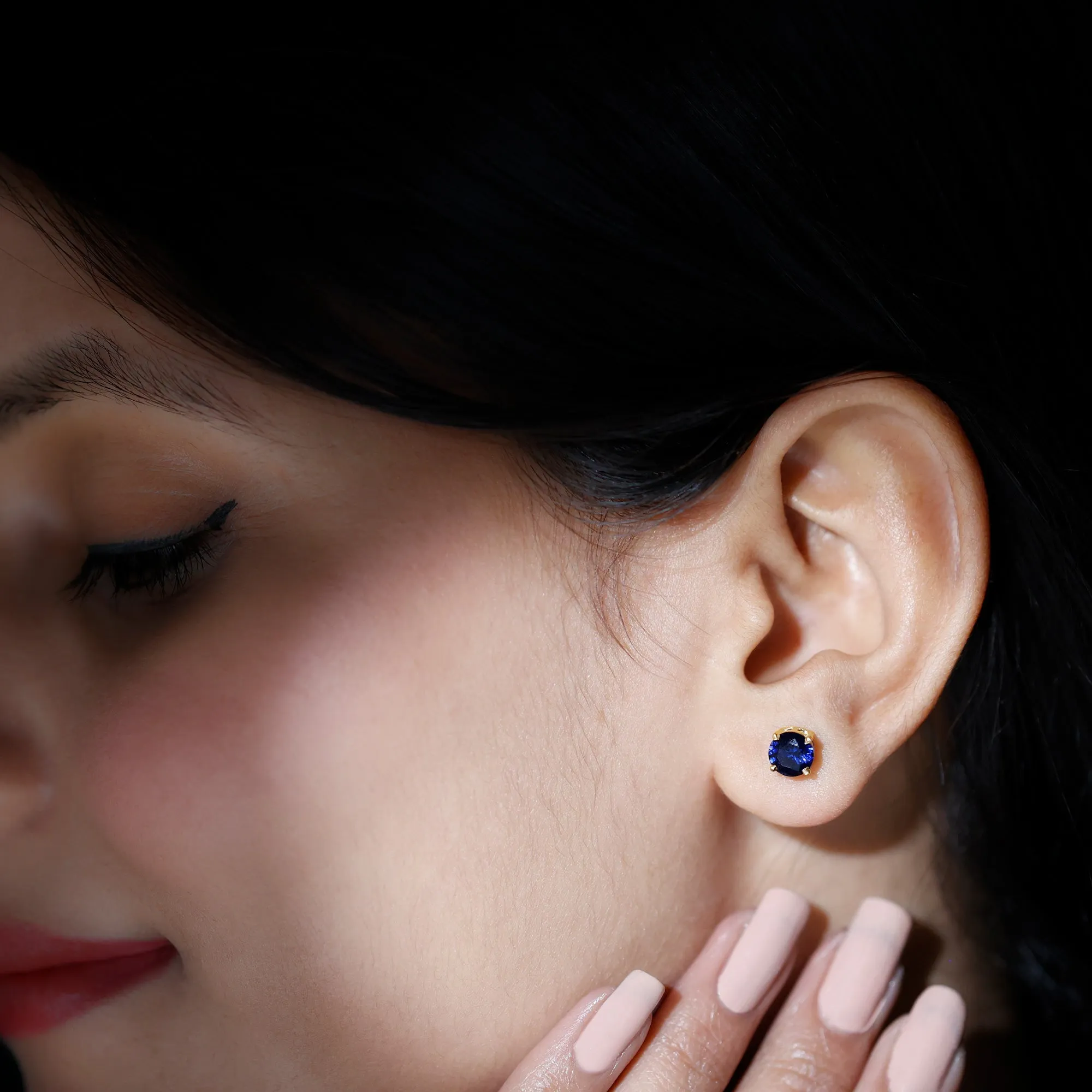 2 CT Solitaire Created Blue Sapphire Round Stud Earrings in Claw Setting