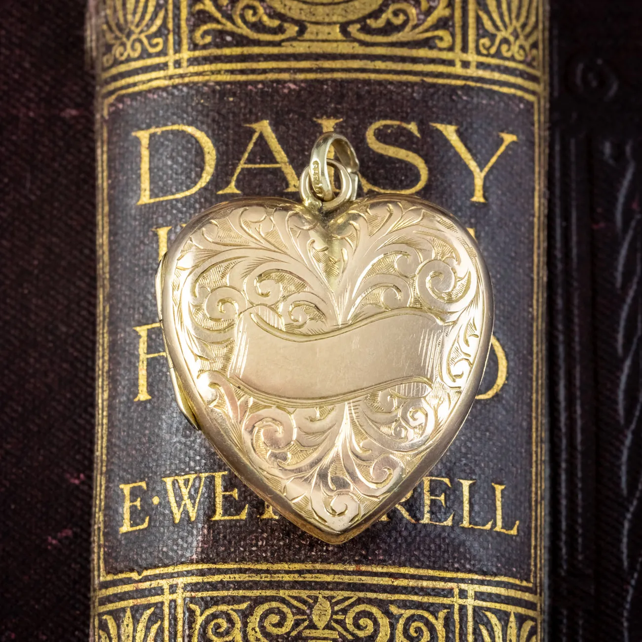 Antique Edwardian Heart Locket 9ct Gold Dated 1909