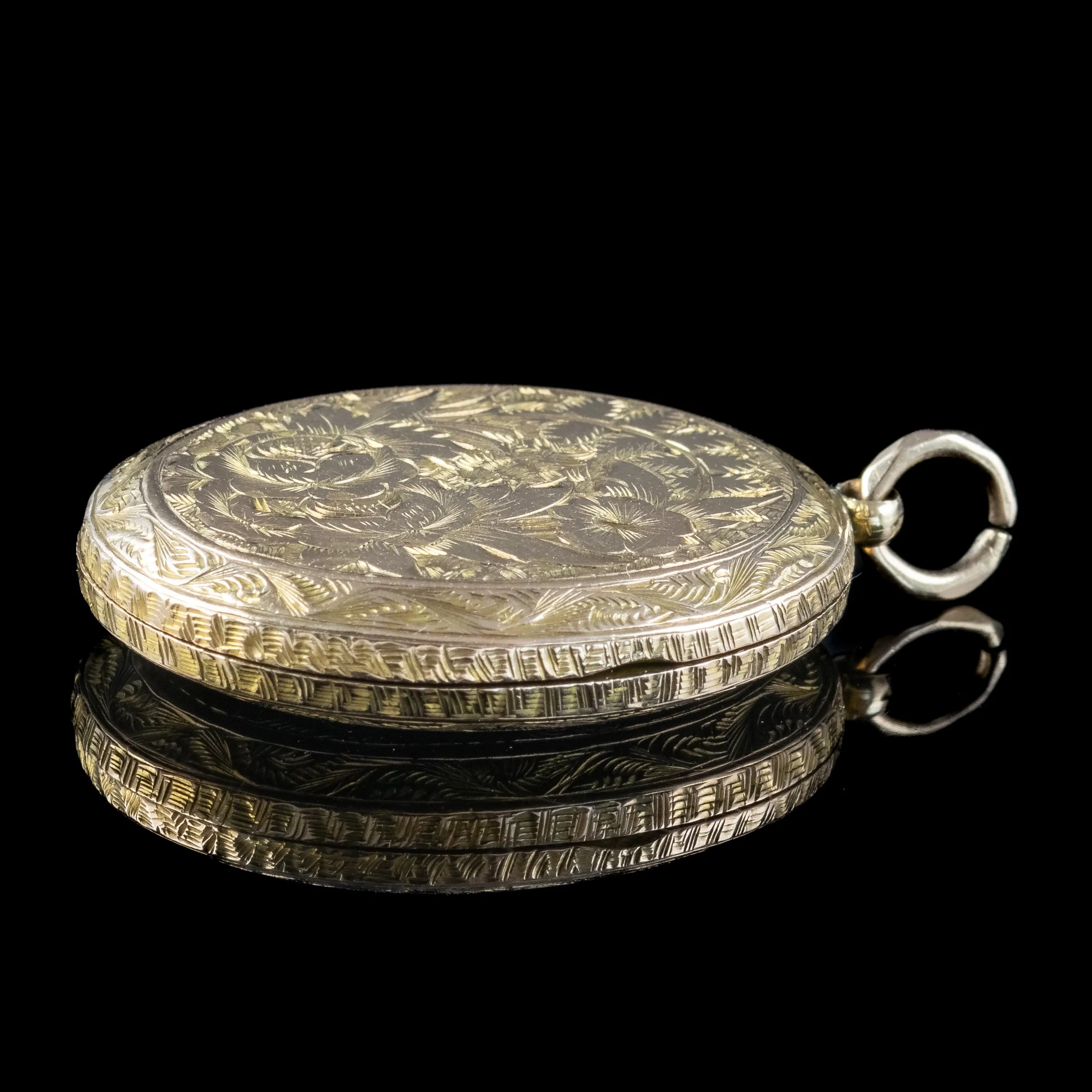 Antique Victorian Floral Locket 9ct Gold