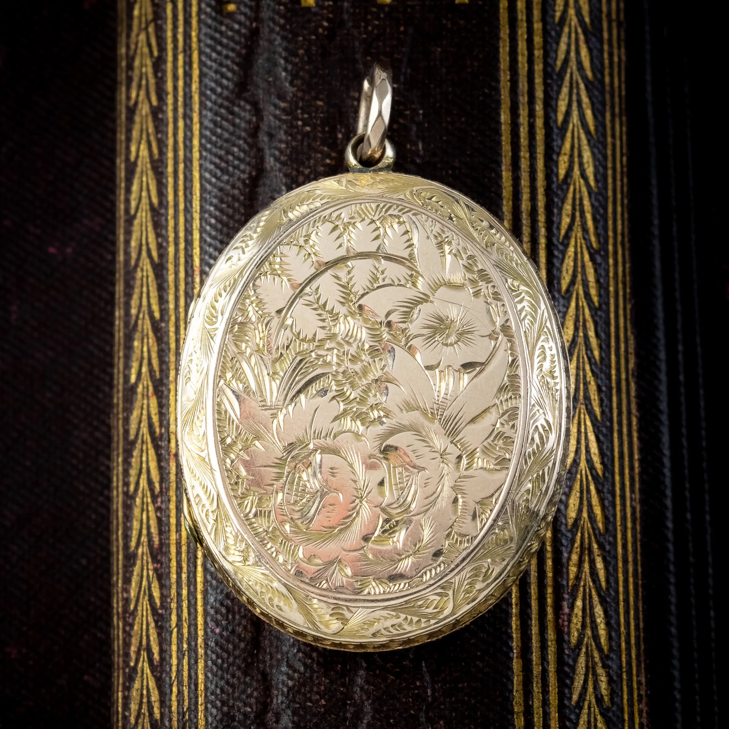 Antique Victorian Floral Locket 9ct Gold