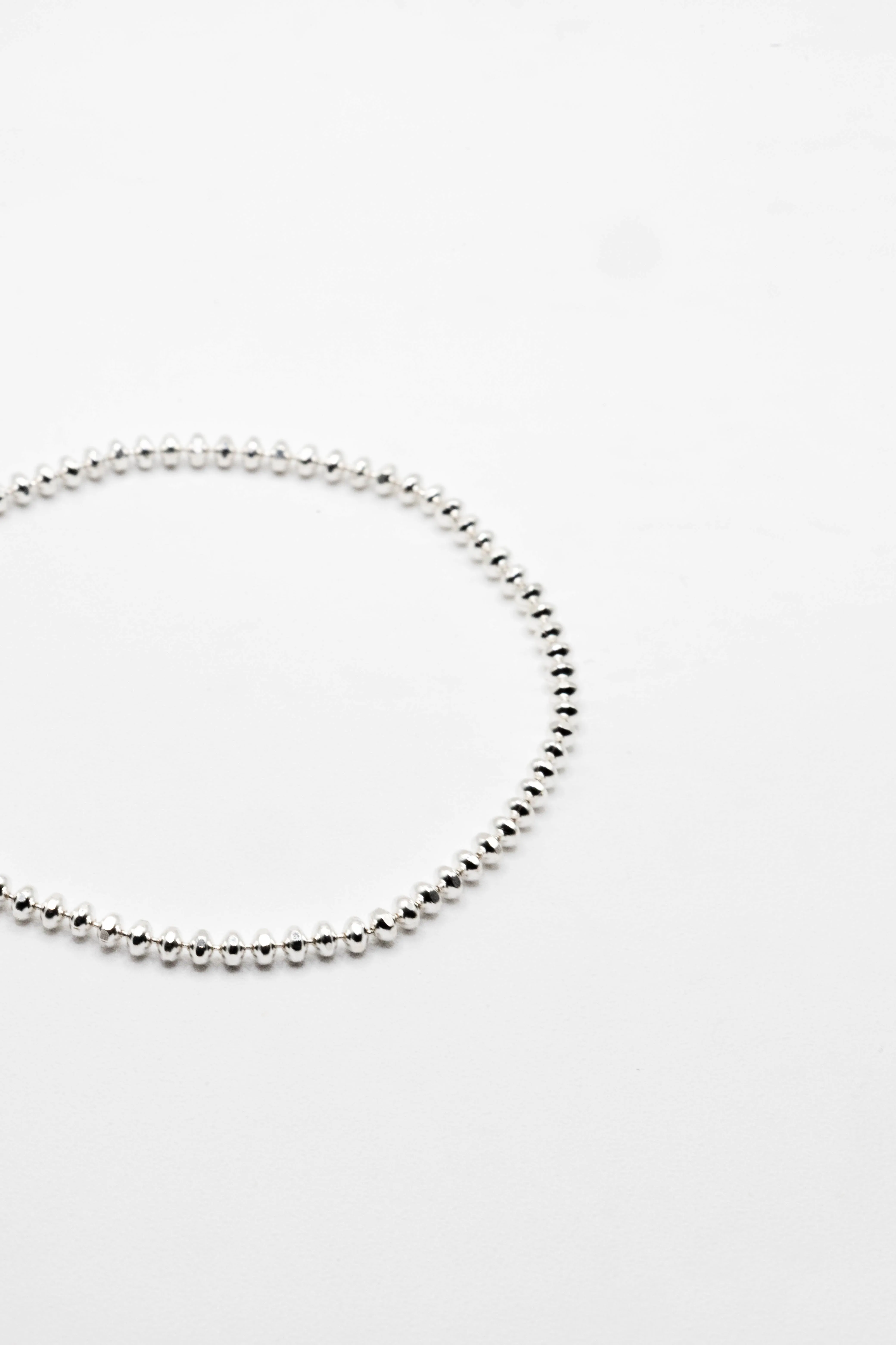 B2048BEADS DESIGN 7"