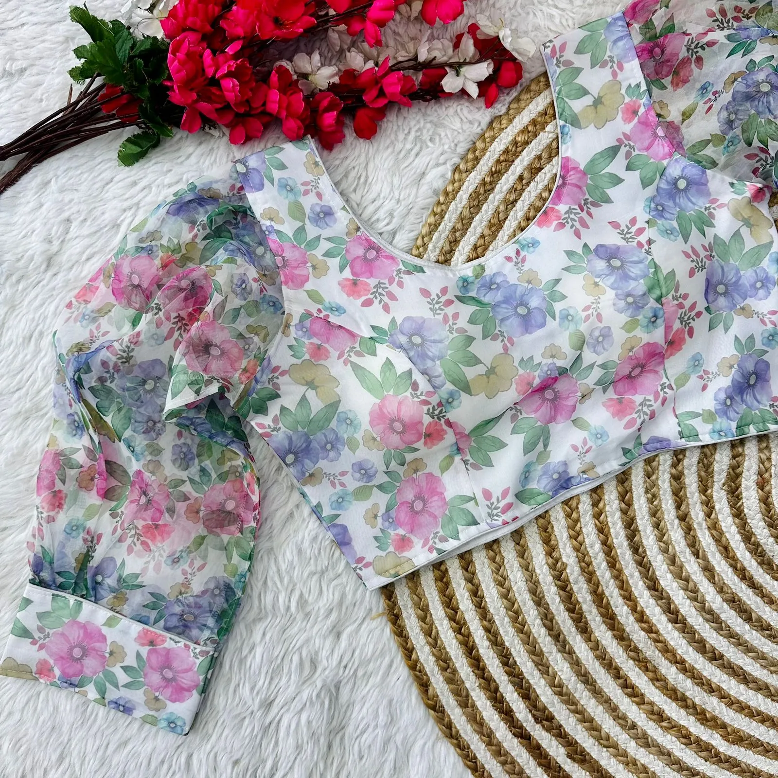 Beautiful Designer Trending Blouse