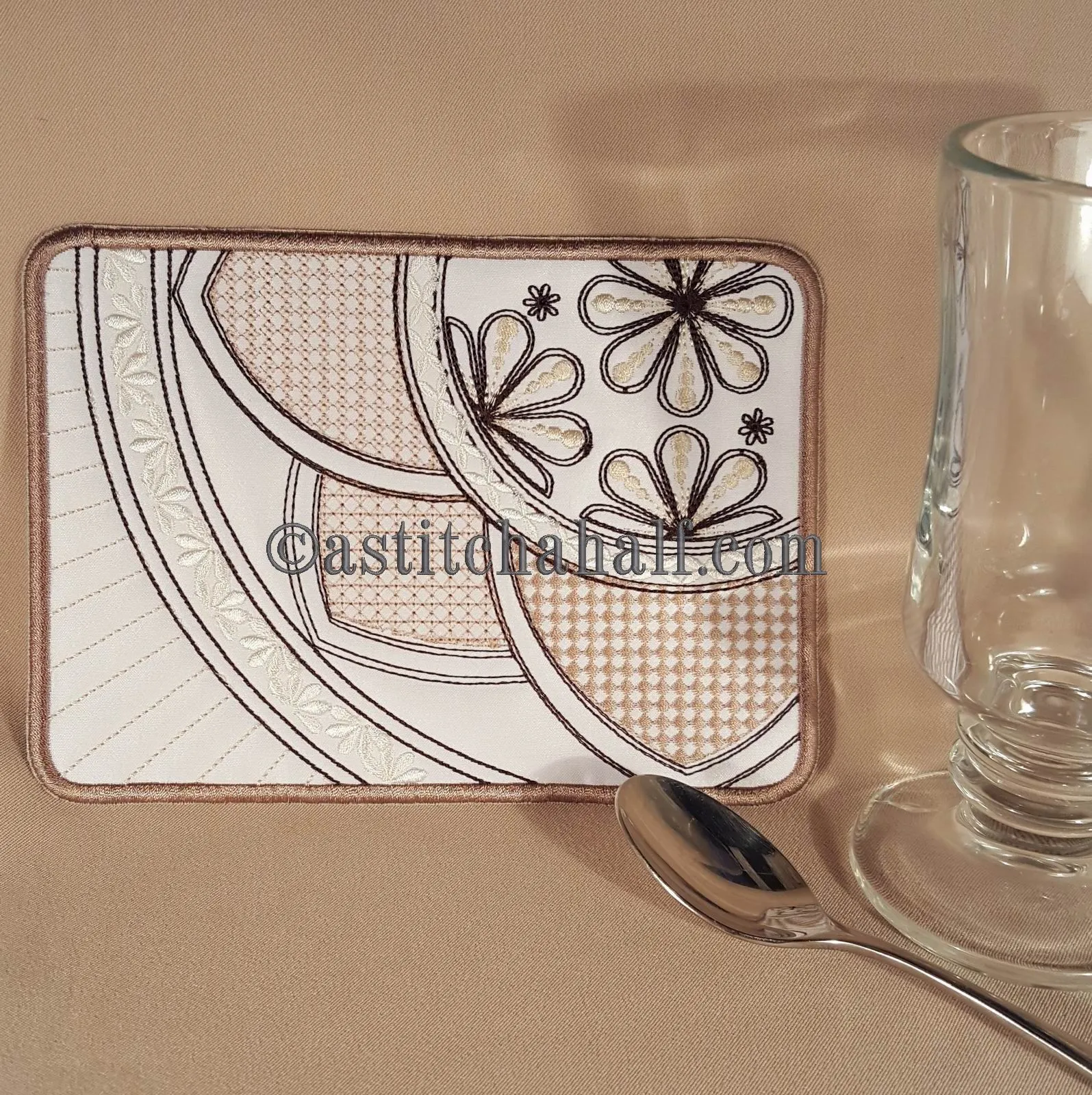 Beautiful Morning Mug Rug