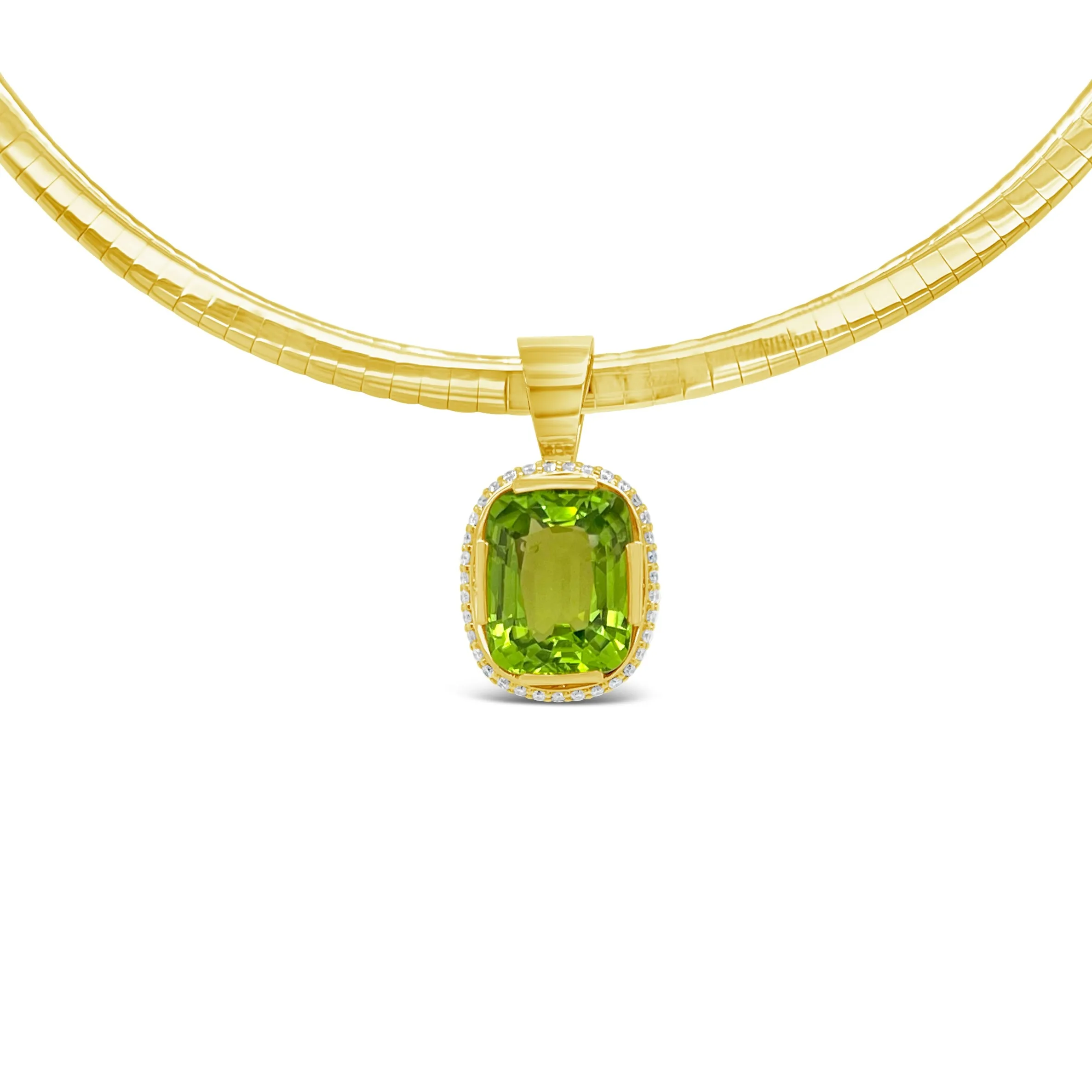Cushion-cut Peridot   Diamond Pendant