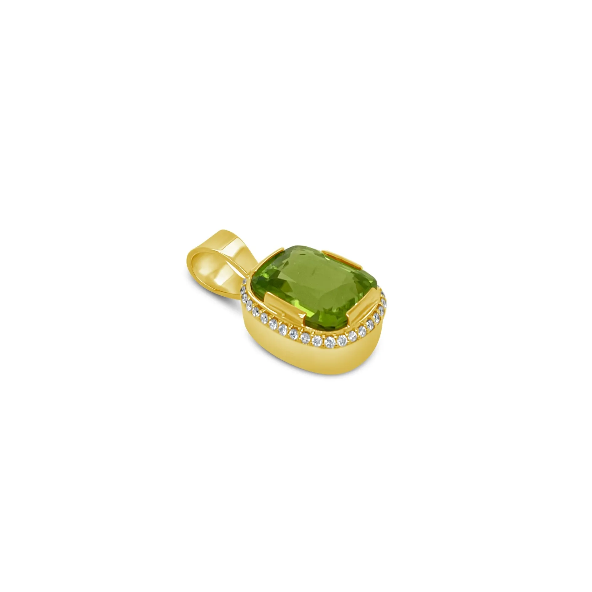 Cushion-cut Peridot   Diamond Pendant