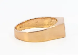 Elegant Unisex Yellow Gold Diamond Signet Ring