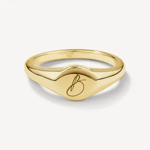 Engravable Circle Signet Pinky Ring in Gold