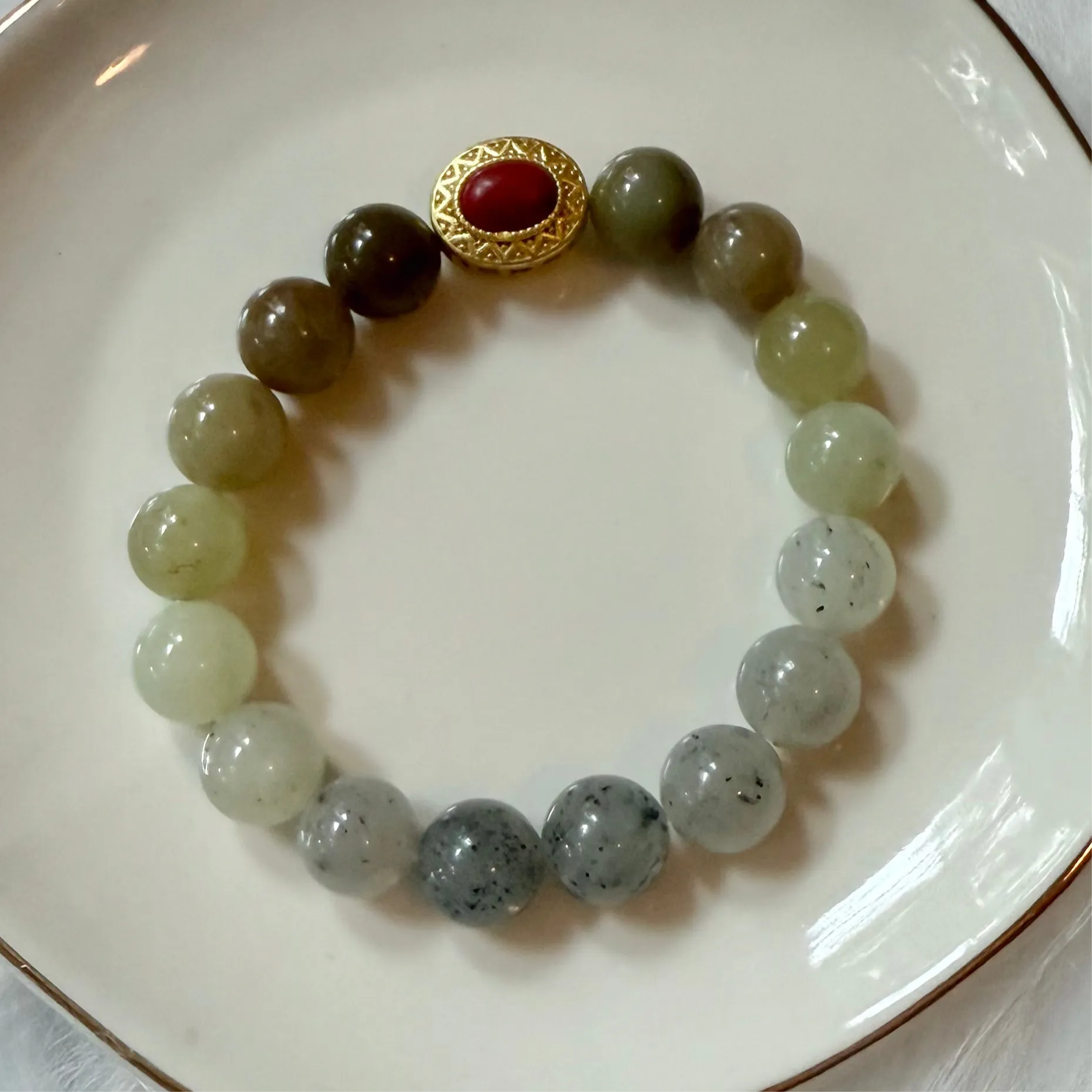 Genuine nephrite / Hetian Jade brown white black gradient Bracelet  - 10mm beads 6.5 inches length