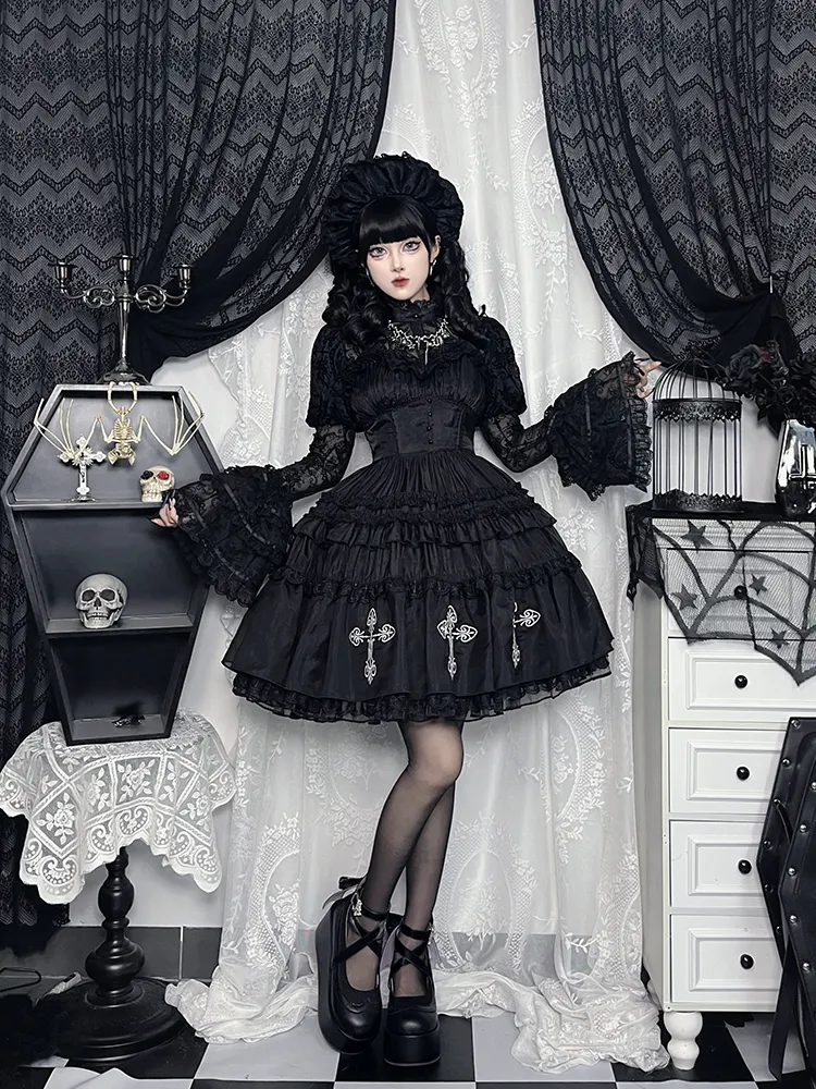 Gothic Lolita Kuro Black Lace Trim Bonnet