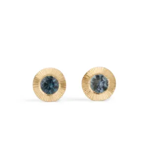 Large Aurora Teal Montana Sapphire Stud Earring in Yellow Gold