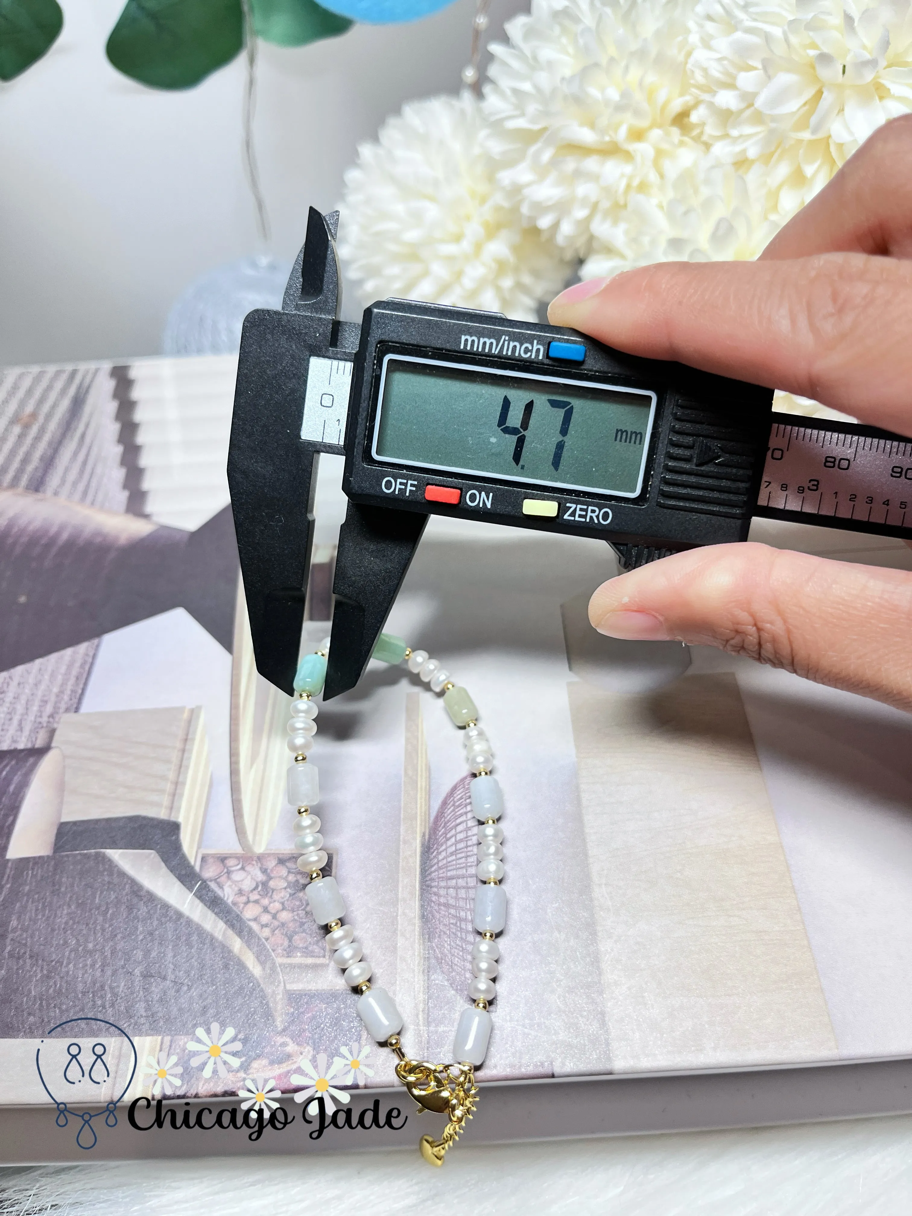 Natural Grade A Authentic Untreated Burma Jadeite Jade Feicui Beaded Bracelet with Freshwater Pearls