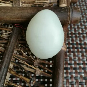 Natural Hetian Jade Rough Nephrite Raw (35g, 4.2X3.2X1.6cm)