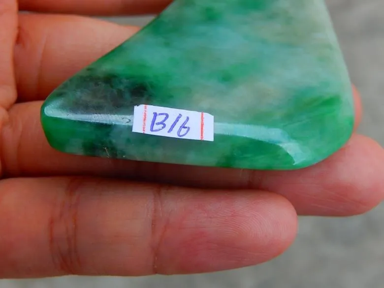 Natural Jade Jadeite Raw (41g, 58X44X9.5mm)