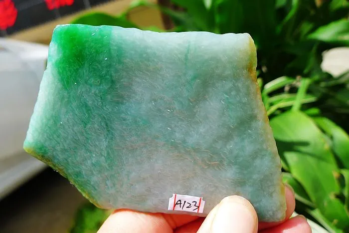 Natural Jade Rough Jadeite Raw (108g,9.2X6X0.8cm)