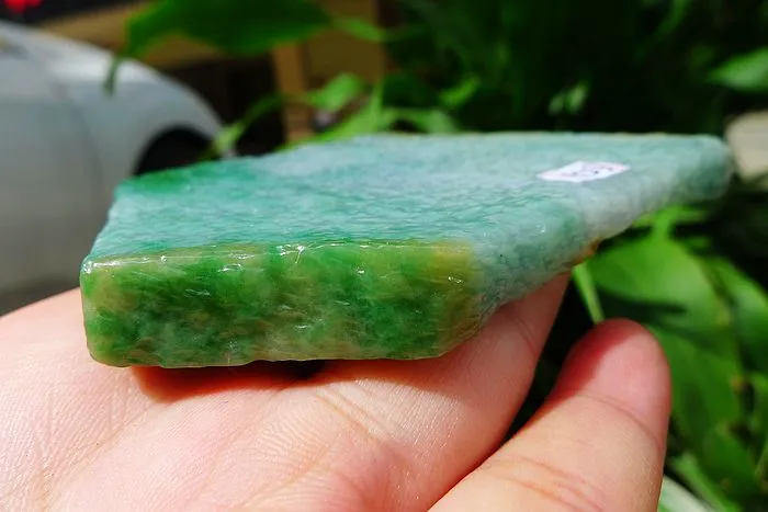 Natural Jade Rough Jadeite Raw (108g,9.2X6X0.8cm)