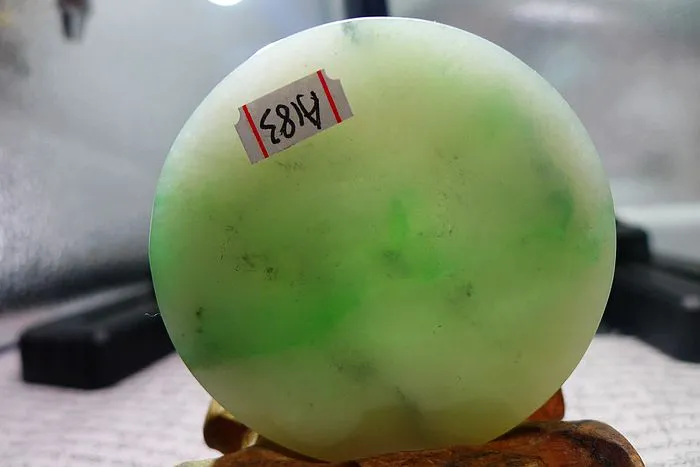Natural Jade Rough Jadeite Raw (109g,5.2X1.5cm)