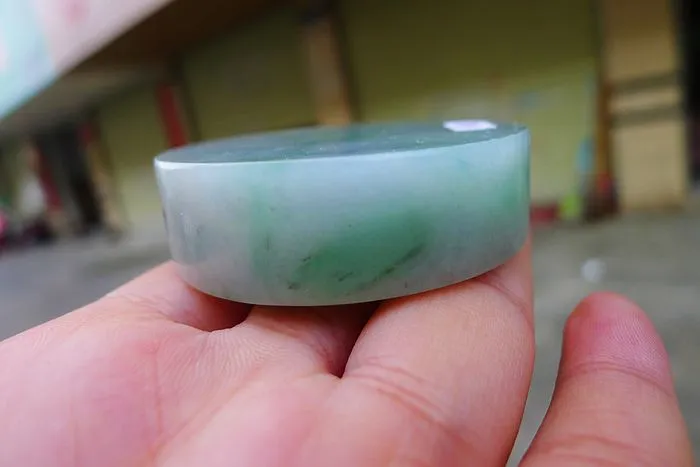 Natural Jade Rough Jadeite Raw (109g,5.2X1.5cm)