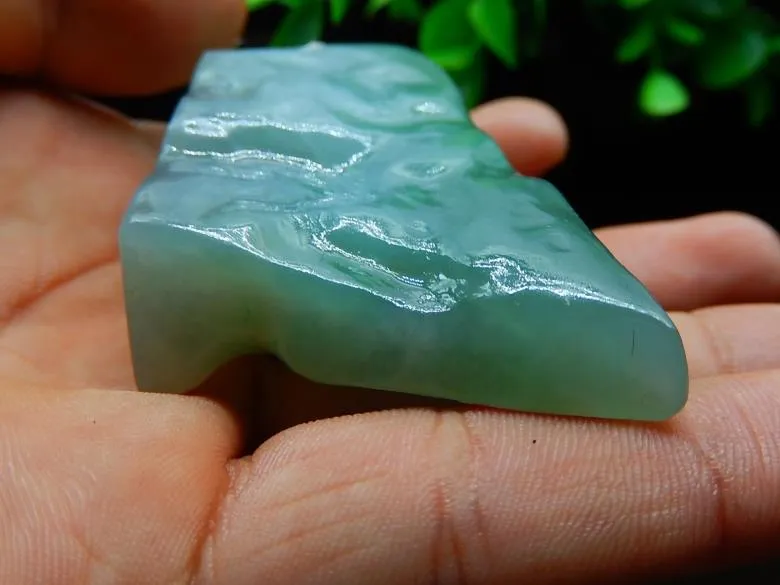 Natural Jade Rough Jadeite Raw (111g, 66X41X24mm)