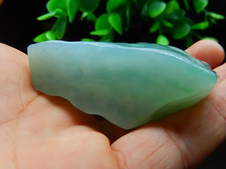 Natural Jade Rough Jadeite Raw (111g, 66X41X24mm)
