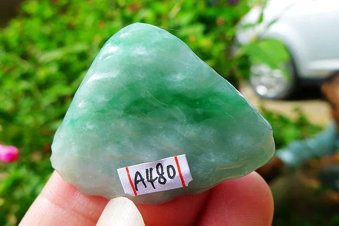 Natural Jade Rough Jadeite Raw (12g,3.9X3.1X0.5cm)