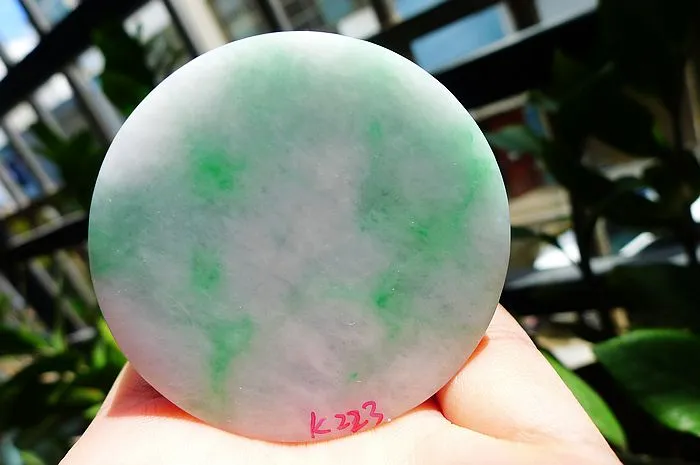 Natural Jade Rough Jadeite Raw (131g,5.21x1.9cm)