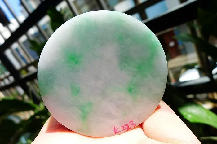 Natural Jade Rough Jadeite Raw (131g,5.21x1.9cm)