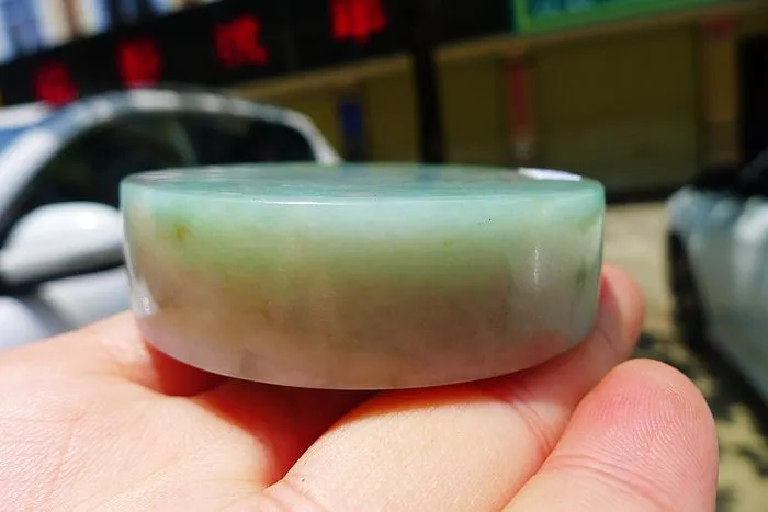 Natural Jade Rough Jadeite Raw (133g,5.65X5.65X1.55cm)