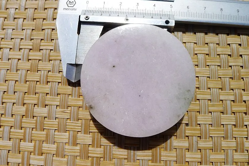 Natural Jade Rough Jadeite Raw (140g,5.7X5.7X1.65cm)