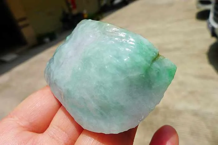 Natural Jade Rough Jadeite Raw (150g,8.6X4.2X2.6cm)