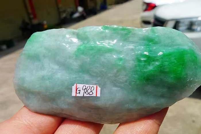 Natural Jade Rough Jadeite Raw (150g,8.6X4.2X2.6cm)