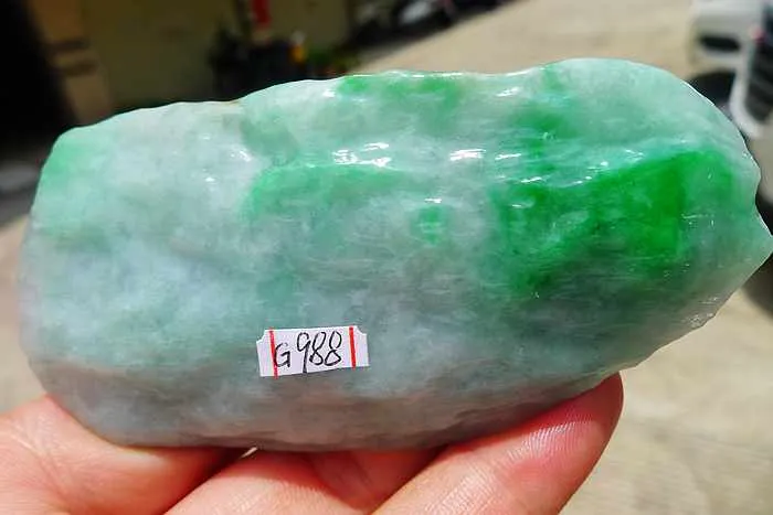 Natural Jade Rough Jadeite Raw (150g,8.6X4.2X2.6cm)