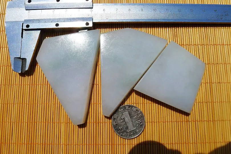 Natural Jade Rough Jadeite Raw 153g
