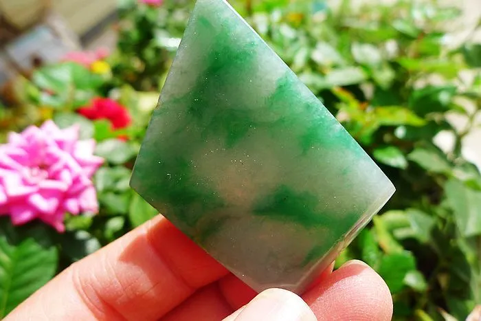Natural Jade Rough Jadeite Raw (18g,4.3X3.3X0.45cm)