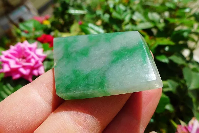 Natural Jade Rough Jadeite Raw (18g,4.3X3.3X0.45cm)