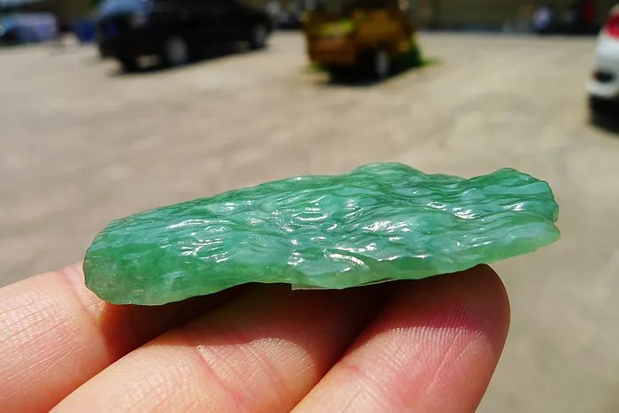Natural Jade Rough Jadeite Raw (26g,5.6X2.7X1cm)