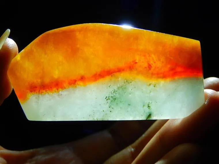 Natural Jade Rough Jadeite Raw (27g, 62X32X4.8mm)