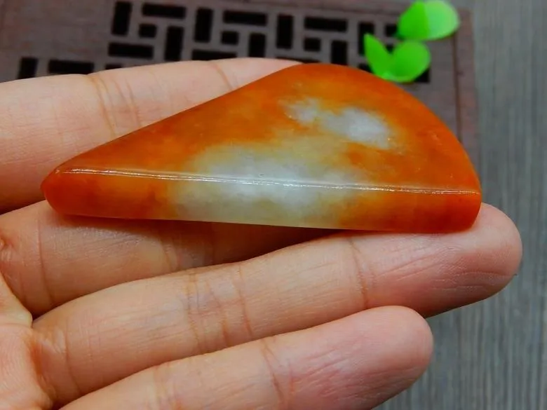 Natural Jade Rough Jadeite Raw (30g, 58X44X7mm)
