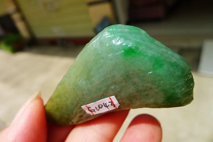 Natural Jade Rough Jadeite Raw (31g,5.6X2.8X1cm)