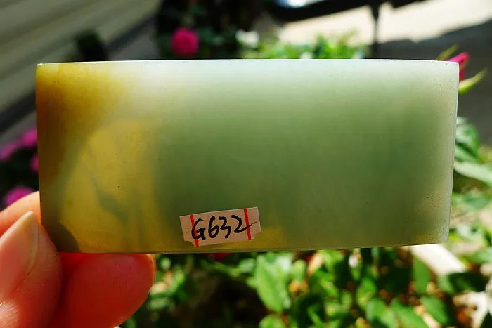 Natural Jade Rough Jadeite Raw (34g,6.5X3.1X0.5cm)