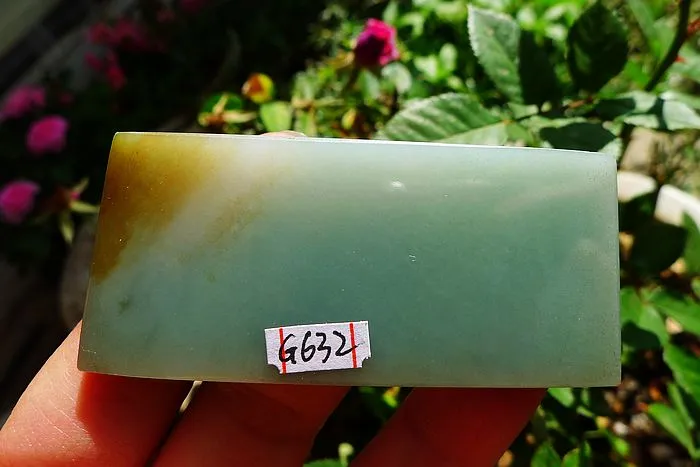 Natural Jade Rough Jadeite Raw (34g,6.5X3.1X0.5cm)