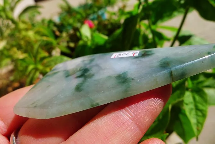 Natural Jade Rough Jadeite Raw (37g,7.8X4.2X0.55cm)