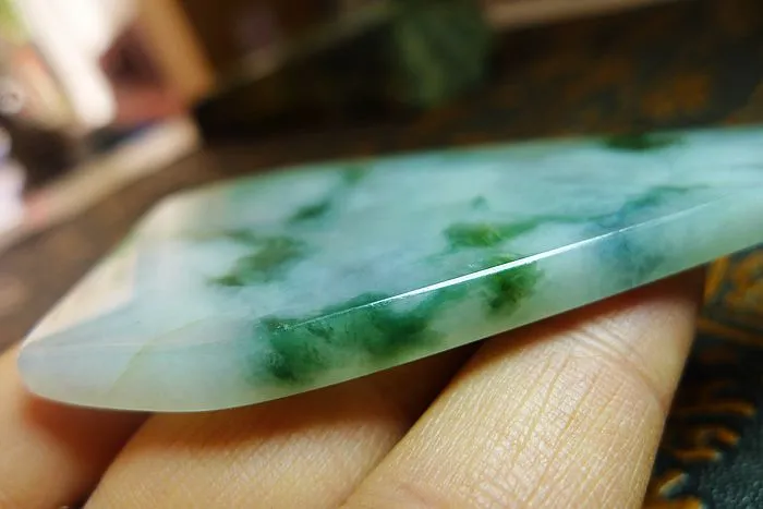 Natural Jade Rough Jadeite Raw (37g,7.8X4.2X0.55cm)