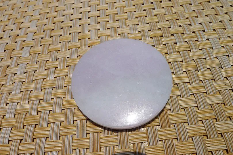 Natural Jade Rough Jadeite Raw (40g,5.3X5.3X0.5cm)