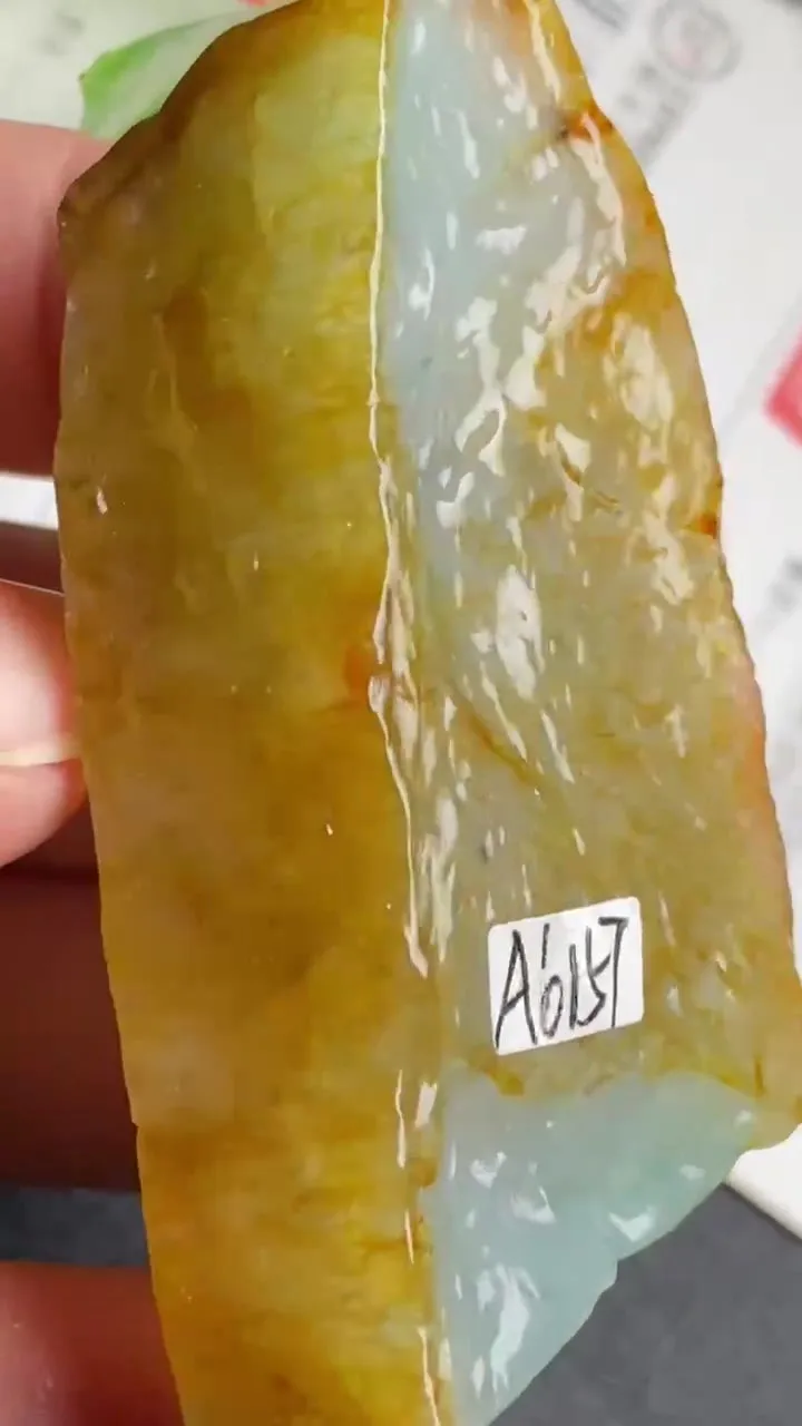 Natural Jade Rough Jadeite Raw (49g,58X30X14mm)-A6157