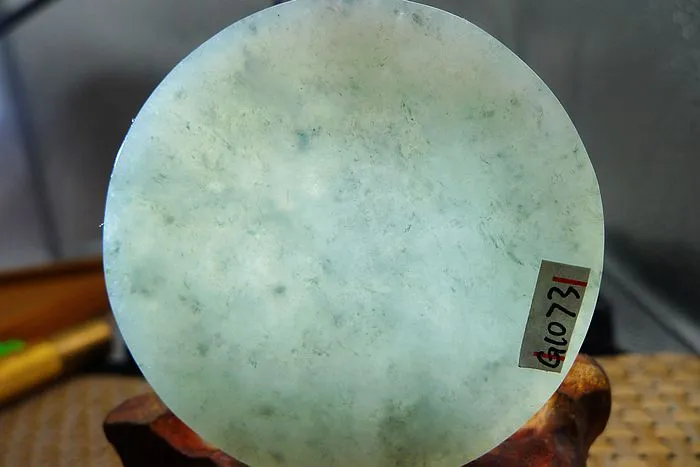 Natural Jade Rough Jadeite Raw (55g,5.45X5.45X0.65cm)