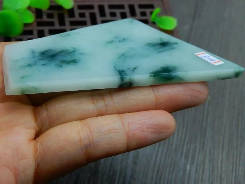 Natural Jade Rough Jadeite Raw (58g, 78X63X5.5mm)