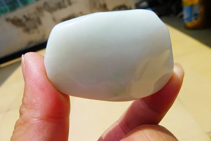 Natural Jade Rough Jadeite Raw (58g,5X3.3X2cm)