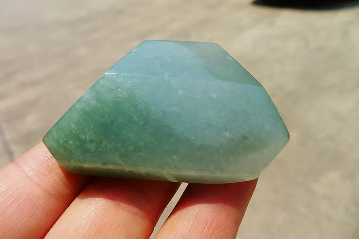 Natural Jade Rough Jadeite Raw (61g,5.4X3.8X1.55cm)
