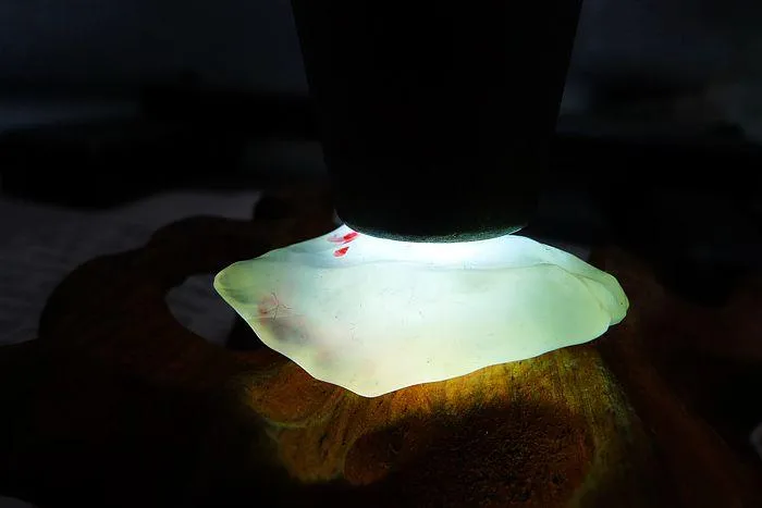 Natural Jade Rough Jadeite Raw (6.5g,3X1.8X0.9cm)